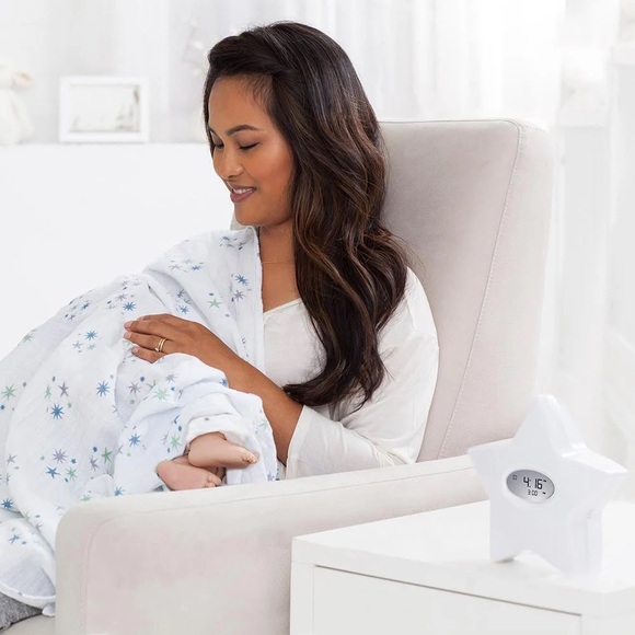 aden + anais Essentials Muslin Swaddle Blanket - Picture 1 of 5